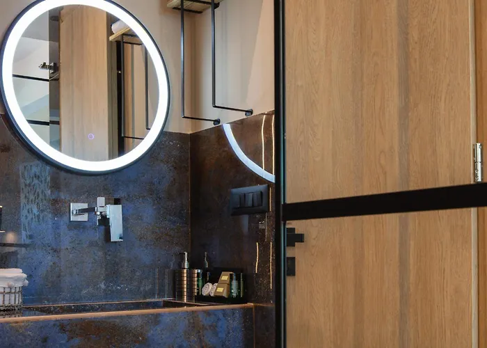 My Luxury Downtown Vibe *