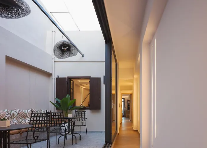 My Luxury Downtown Vibe Retimno