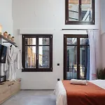 My Luxury Downtown Vibe Apartament *