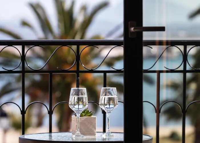 My Luxury Downtown Vibe *